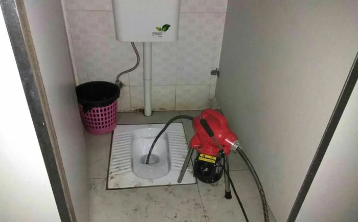 乌尔禾蹲便疏通